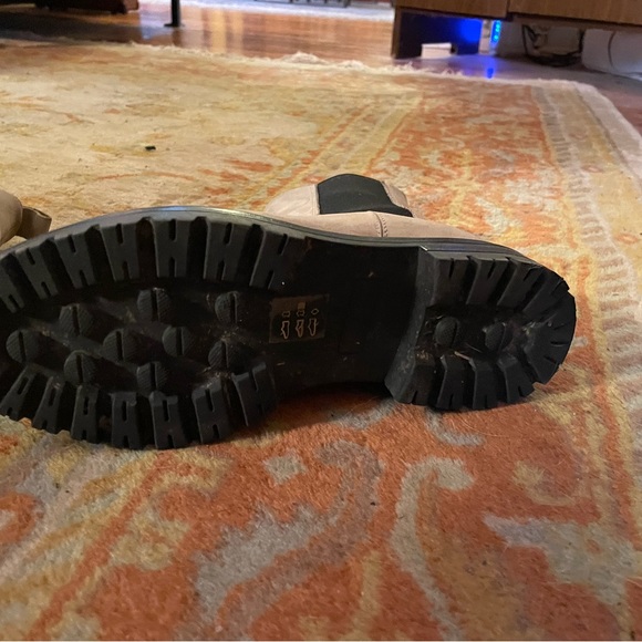 Jenni Kayne Brooklyn Lug Boots - Picture 5 of 6